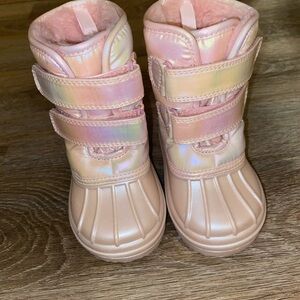 Metallic Pink tall winter boot - size 4